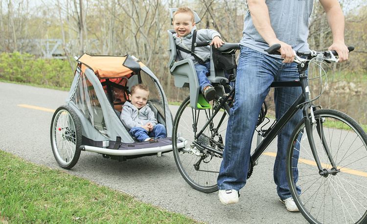 Car seat deals in bike trailer